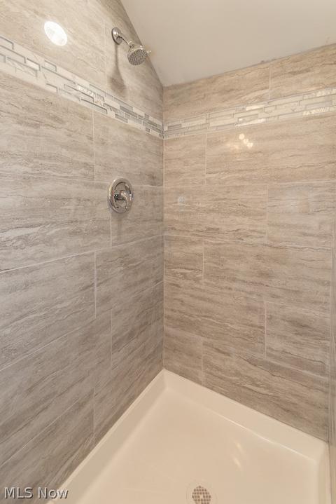4136 Maple St, Perry, OH 44081 photo 32