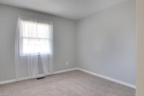 4102 Sabin Dr, Rootstown, OH 44272 photo 13