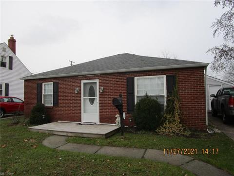 3218 Latimer Ave, Ashtabula, OH 44004 photo 4
