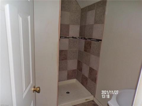 1732 W 6th St, Ashtabula, OH 44004 photo 8