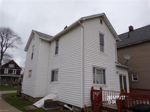 1732 W 6th St, Ashtabula, OH 44004 photo 2