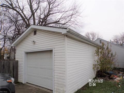 1732 W 6th St, Ashtabula, OH 44004 photo 3