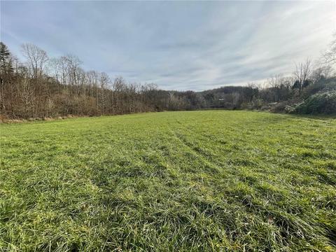 405 E Branch Rd, Lowell, OH 45744 photo 3
