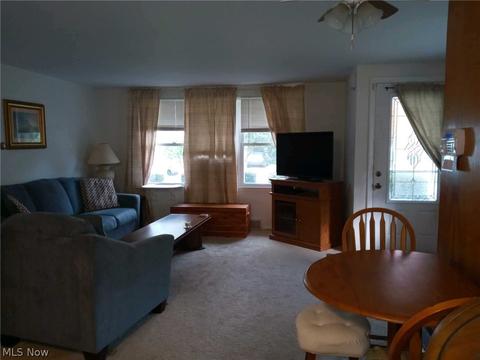 5201 Kain Ave, Ashtabula, OH 44004 photo 3