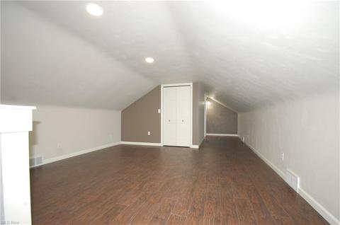 997 Anderson Dr, Youngstown, OH 44511 photo 9