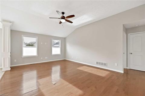 212 Side Saddle Ln, Berea, OH 44017 photo 15