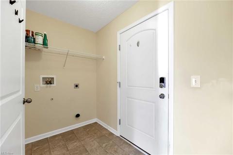 212 Side Saddle Ln, Berea, OH 44017 photo 19