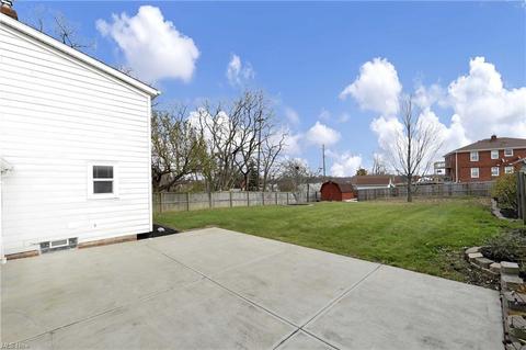 6883 State Rd, Parma, OH 44134 photo 32