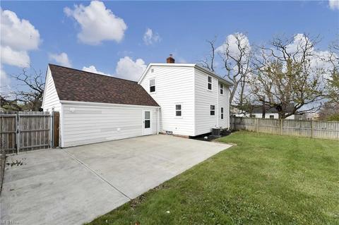 6883 State Rd, Parma, OH 44134 photo 33