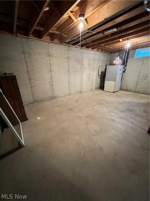 840 Phoenix Ave, Akron, OH 44310 photo 27