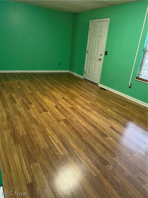 840 Phoenix Ave, Akron, OH 44310 photo 9