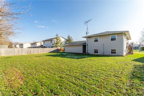 140 Hemlock Dr, Elyria, OH 44035 photo 20