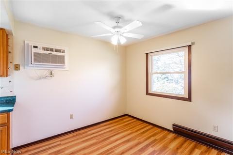 140 Hemlock Dr, Elyria, OH 44035 photo 7