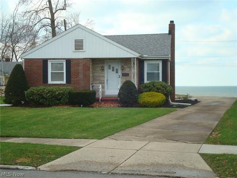 2663 Walnut Blvd, Ashtabula, OH 44004 photo 1