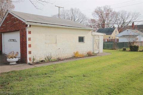 2425 Lincoln Ave, Parma, OH 44134 photo 31