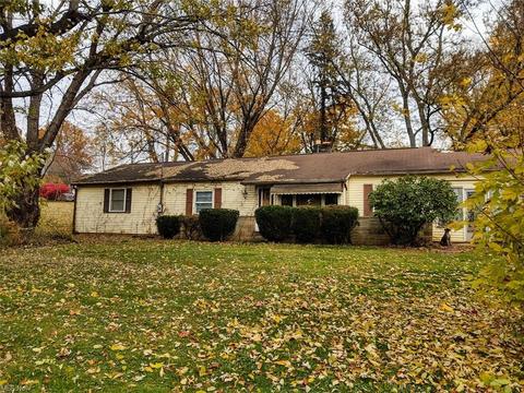 1628 Spring Valley Ave NW, Canton, OH 44708 photo 3
