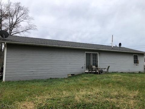 4301 Maple Rd, Lorain, OH 44055 photo 12