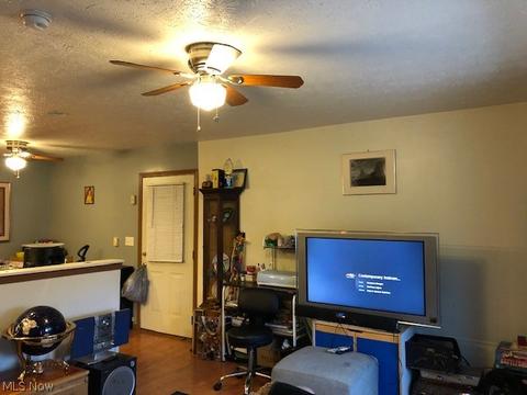 4301 Maple Rd, Lorain, OH 44055 photo 5
