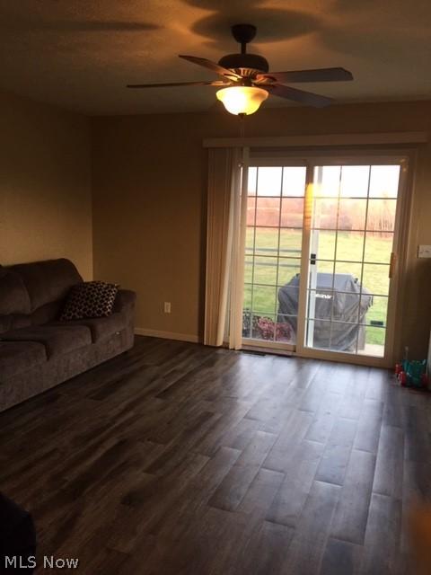 188 Meander Ln, Elyria, OH 44035 photo 2