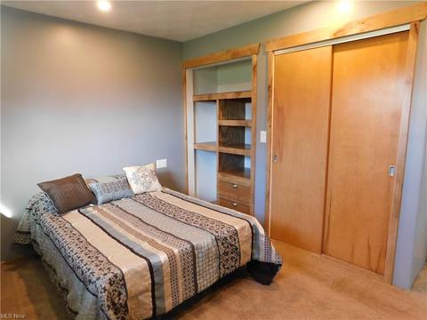 9377 Bechtel Rd, Elyria, OH 44035 photo 12