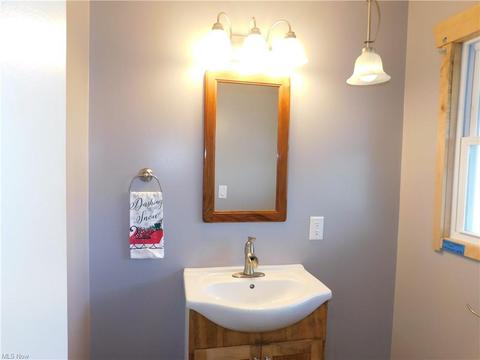 9377 Bechtel Rd, Elyria, OH 44035 photo 14