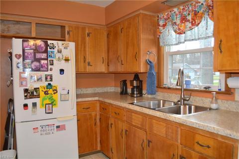 1525 Union Ave, Ashtabula, OH 44004 photo 11