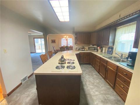 6523 Pembrooke Pl, Boardman, OH 44512 photo 8