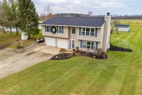 3191 Alliance Rd, Rootstown, OH 44272 photo 2