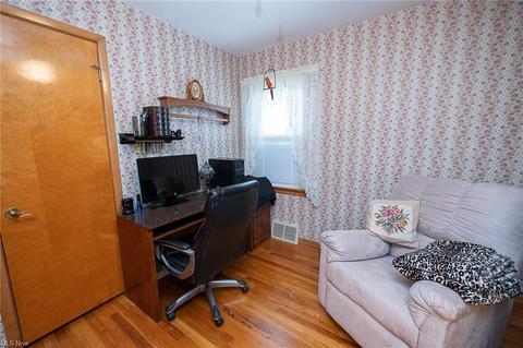 29632 Phillips Ave, Wickliffe, OH 44092 photo 23