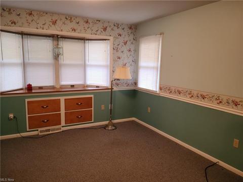68 Hamilton St, Berea, OH 44017 photo 8