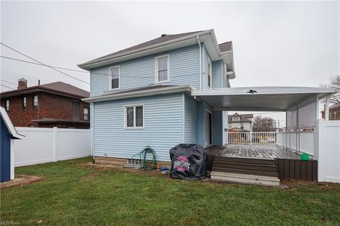 124 E Iron Ave, Dover, OH 44622 photo 4
