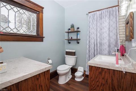 124 E Iron Ave, Dover, OH 44622 photo 15