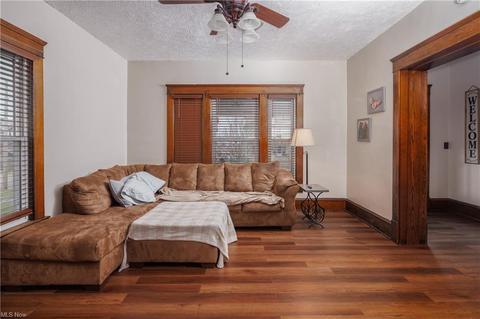 124 E Iron Ave, Dover, OH 44622 photo 12