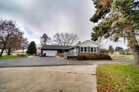 3312 Huron Avery Rd, Huron, OH 44839 photo 6