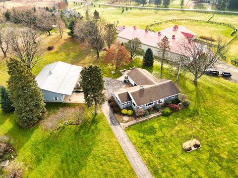 3312 Huron Avery Rd, Huron, OH 44839 photo 8