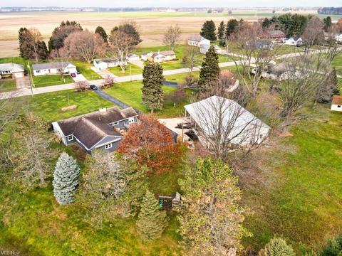 3312 Huron Avery Rd, Huron, OH 44839 photo 11