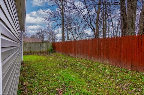 559 Delaware Ave, Elyria, OH 44035 photo 8