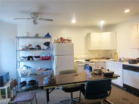 656 E Buchtel Ave, Akron, OH 44304 photo 5