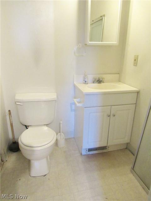 656 E Buchtel Ave, Akron, OH 44304 photo 8