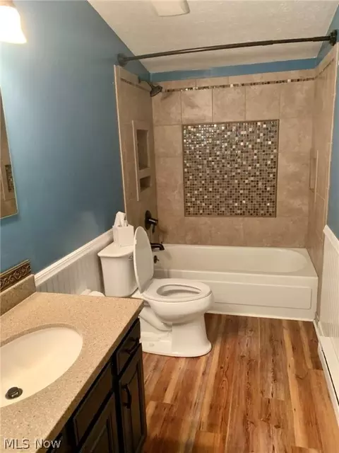 154 Monticello Cir, Elyria, OH 44035 photo 8