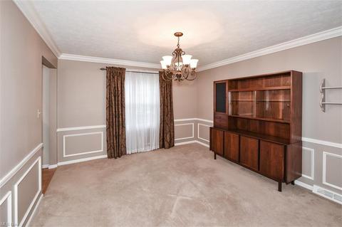 33403 Cromwell Dr, Solon, OH 44139 photo 9