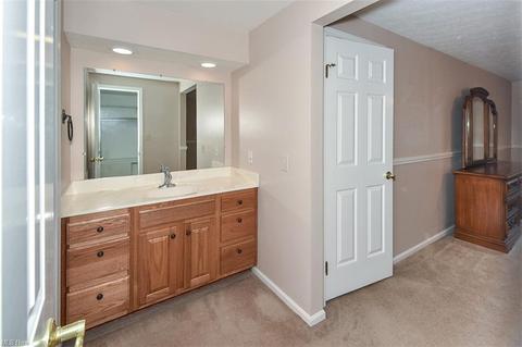 33403 Cromwell Dr, Solon, OH 44139 photo 21
