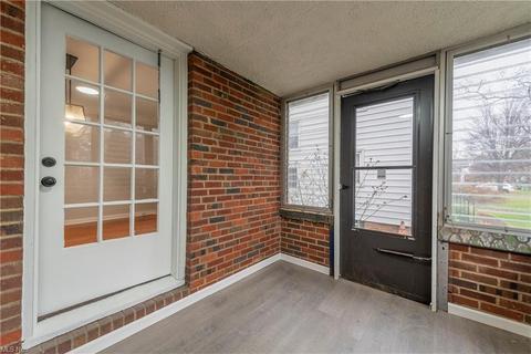 134 E 211th St, Euclid, OH 44123 photo 18