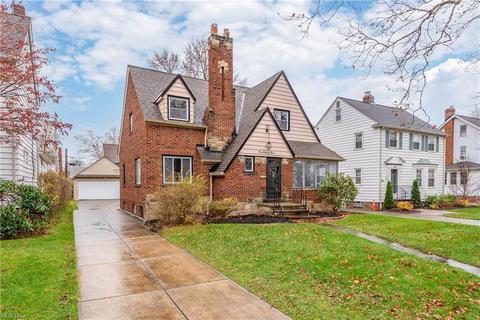 134 E 211th St, Euclid, OH 44123 photo 1
