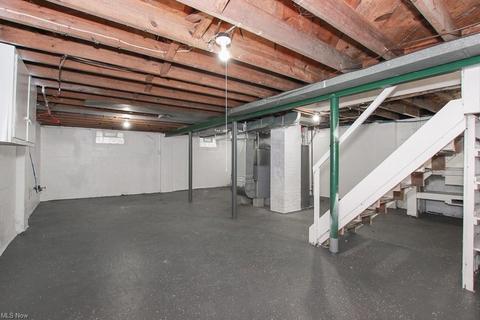 2414 E 34th St, Lorain, OH 44055 photo 20