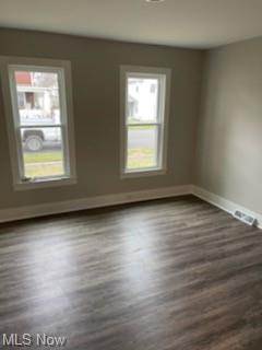 438 E 5th St, Dover, OH 44622 photo 6