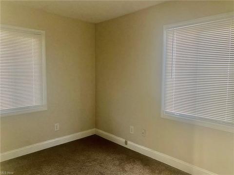 619 Denison Ave, Elyria, OH 44035 photo 9
