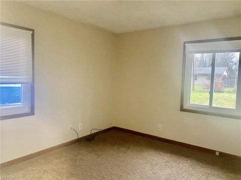 619 Denison Ave, Elyria, OH 44035 photo 11