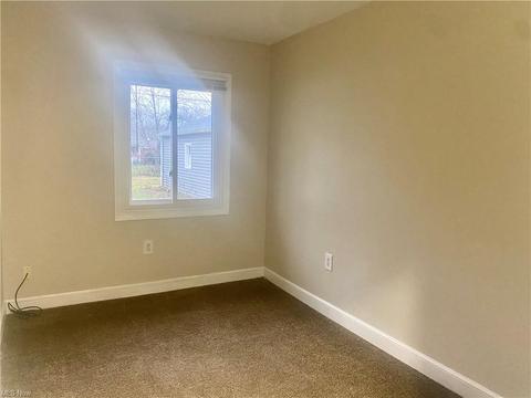 619 Denison Ave, Elyria, OH 44035 photo 10