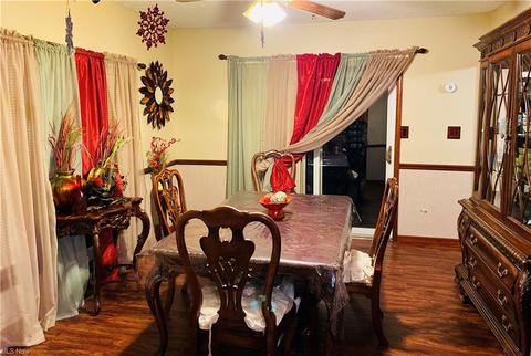 250 13th St, Elyria, OH 44035 photo 4